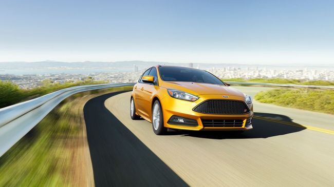 2015 Ford Focus On the road