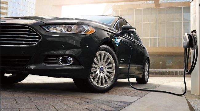 Ford fusion hybrid 2015