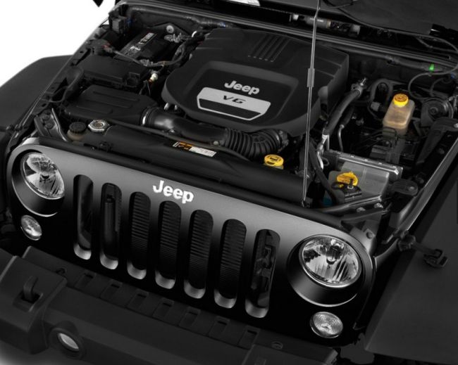 2016 Jeep Wrangler Engine