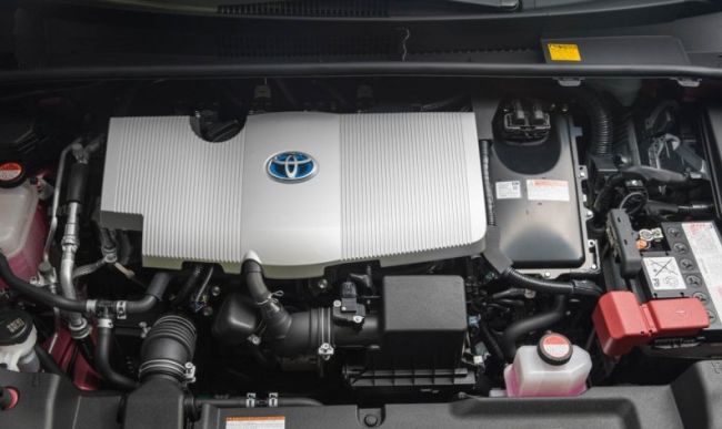 2016 Toyota Prius Engine