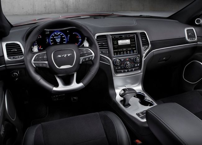 2014 Grand Cherokee SRT8 Dashboard