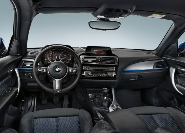 2015 BMW 1-Series Interior