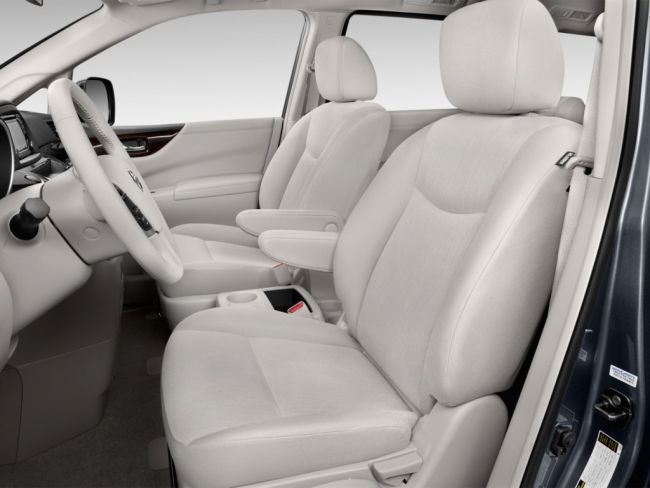 2015 Nissan Quest Interior