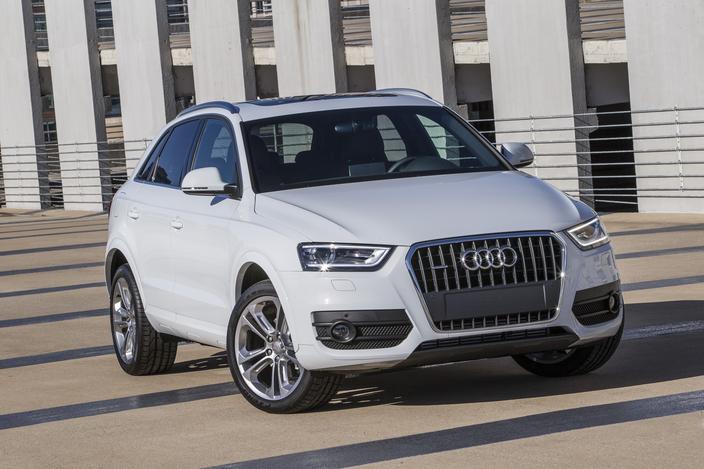 2015 Audi Q3 luxury SUV