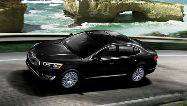 2016 Kia Cadenza Exterior