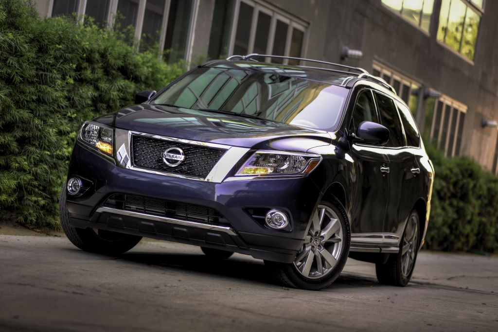 2015 Nissan Pathfinder towing capacity