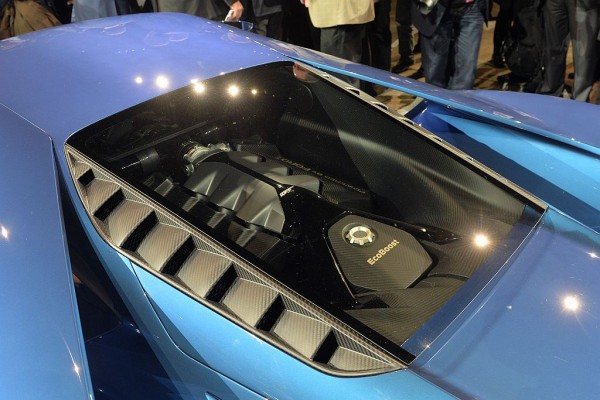 2017 Ford GT engine