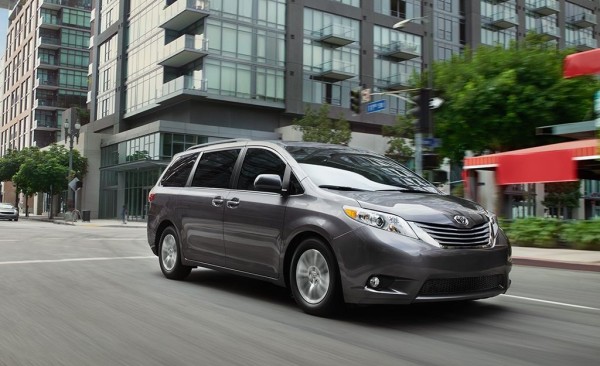 2016 Toyota Sienna redesign, interior, release date, review