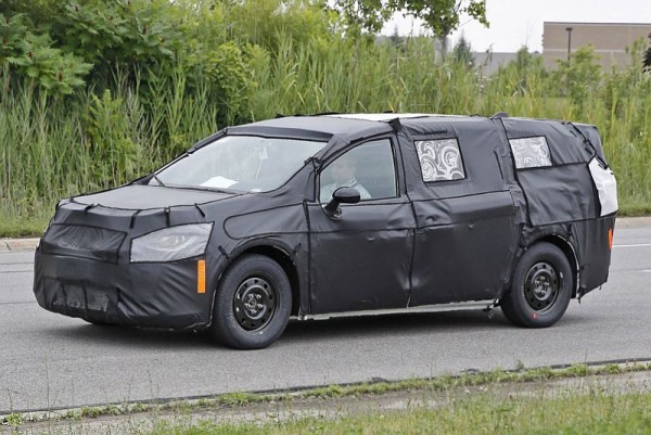 2016 Chrysler Town and Country news, release date, price