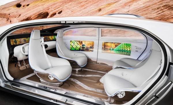 Mercedes Benz F015 Luxury in Motion concept