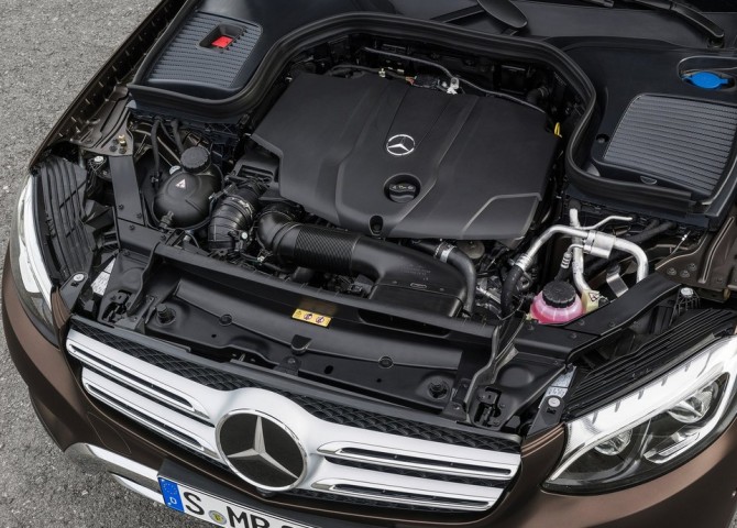 2016 Mercedes GLC Powerplant