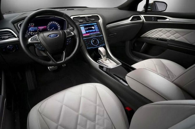 2015-ford-mondeo-vignale-interior-dashboard