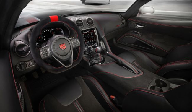 2016 Dodge Viper ACR Interior