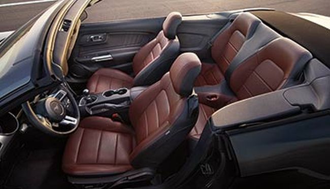 2016 Ford Mustang Convertible Interior