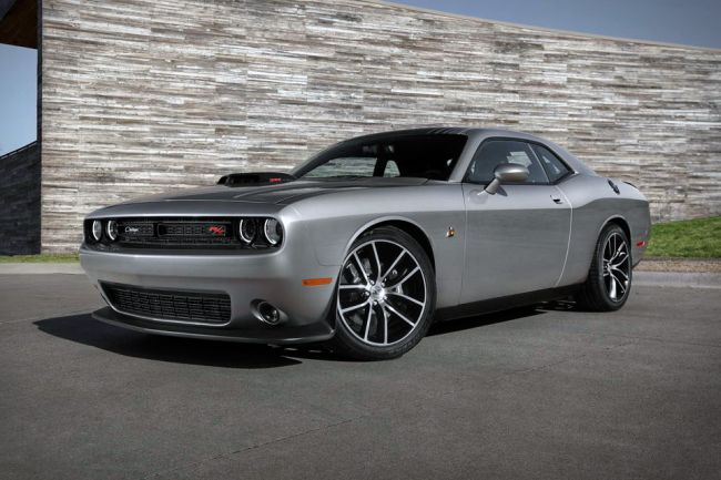 2015 dodge Challenger Exterior