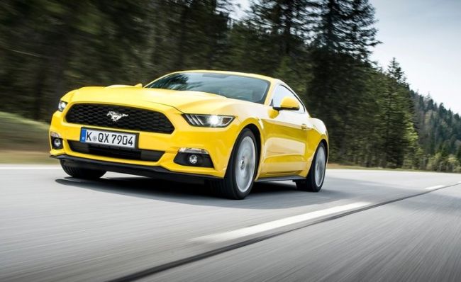 2016 Ford Mustang EU-Version Front Left Side