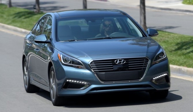 2016 Hyundai Sonata PHEV 2