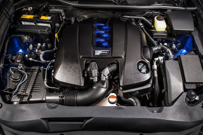 2016 Lexus GS F Engine