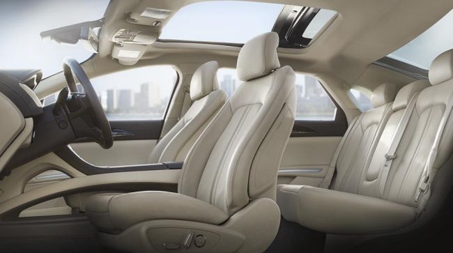 2016 Lincoln MKZ Interior