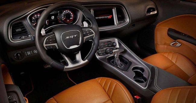2016 Dodge Challenger Interior