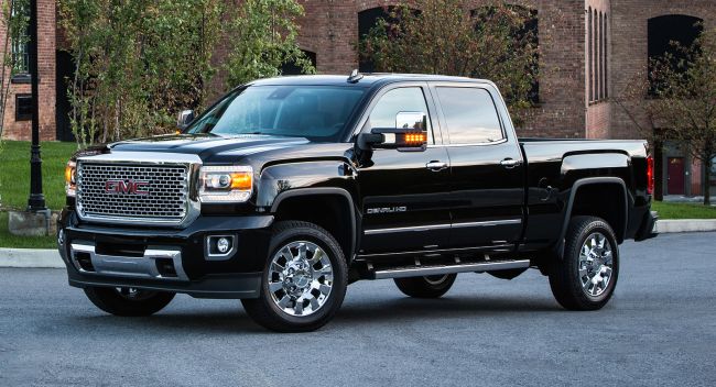 2016 GMC Sierra Denali 3500 HD Side View