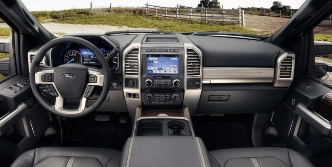 2017 Ford Super Duty Dashboard