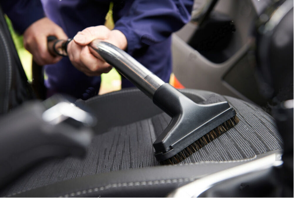 8 Essentials Car Detailing Tools & Accessories for Any Garage in 2023