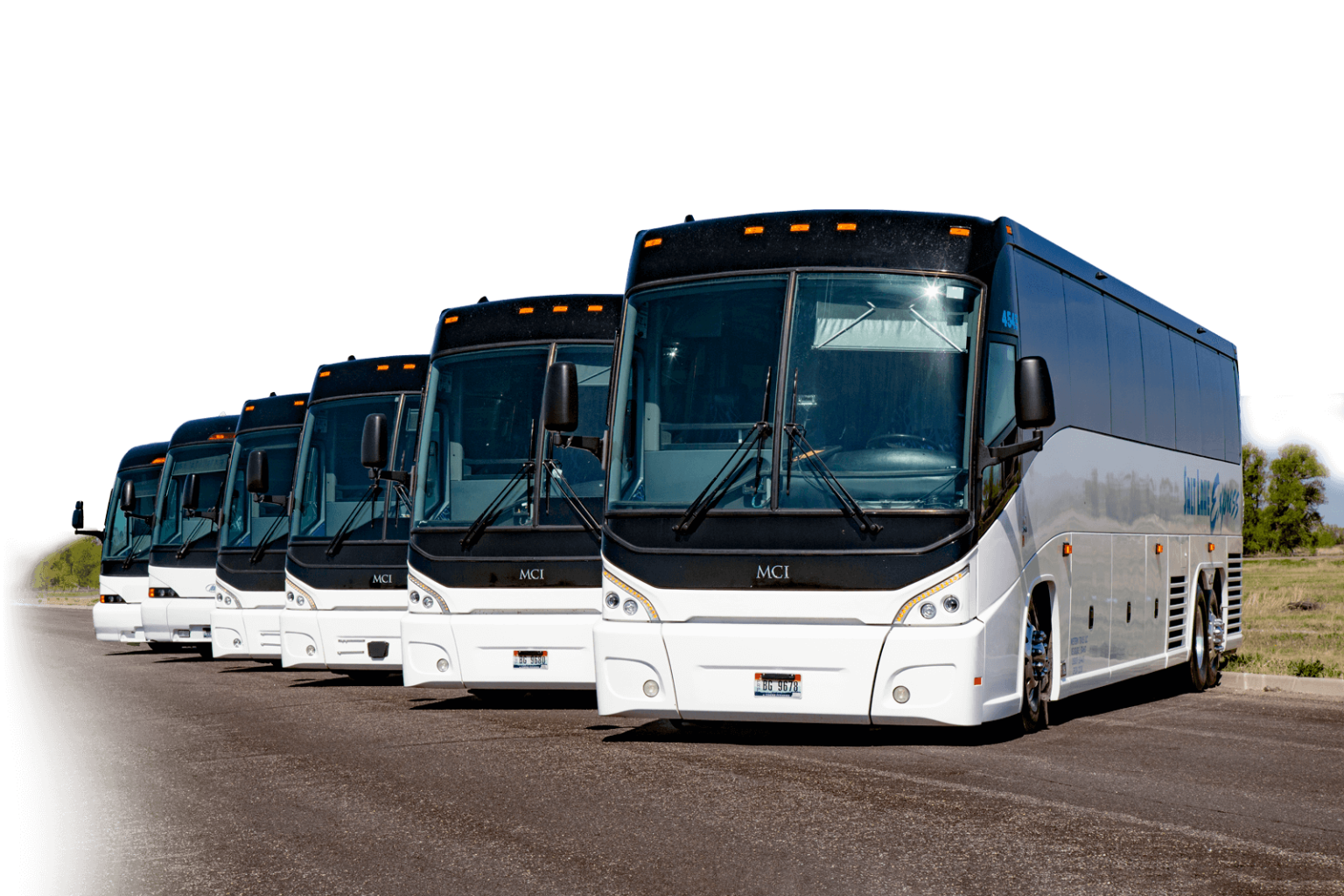 Why Charter Bus Service Is The Best Option For Group Outings And Road